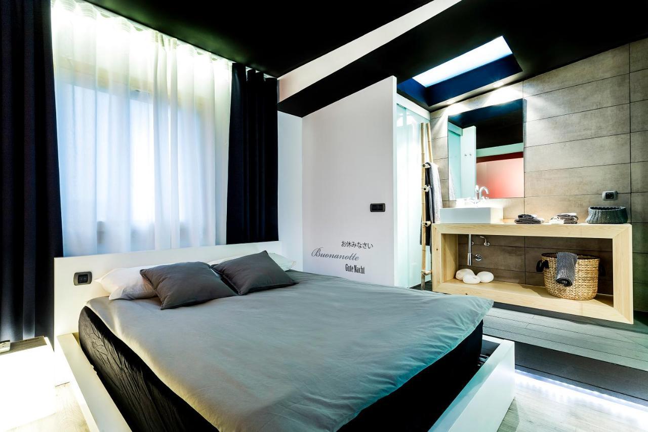 Zrooms&Suites Hostel Boutique Zaragoza Luaran gambar